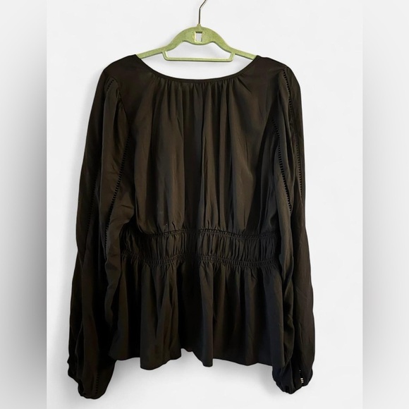 Old Navy Long Sleeve Blouse - Picture 2 of 3